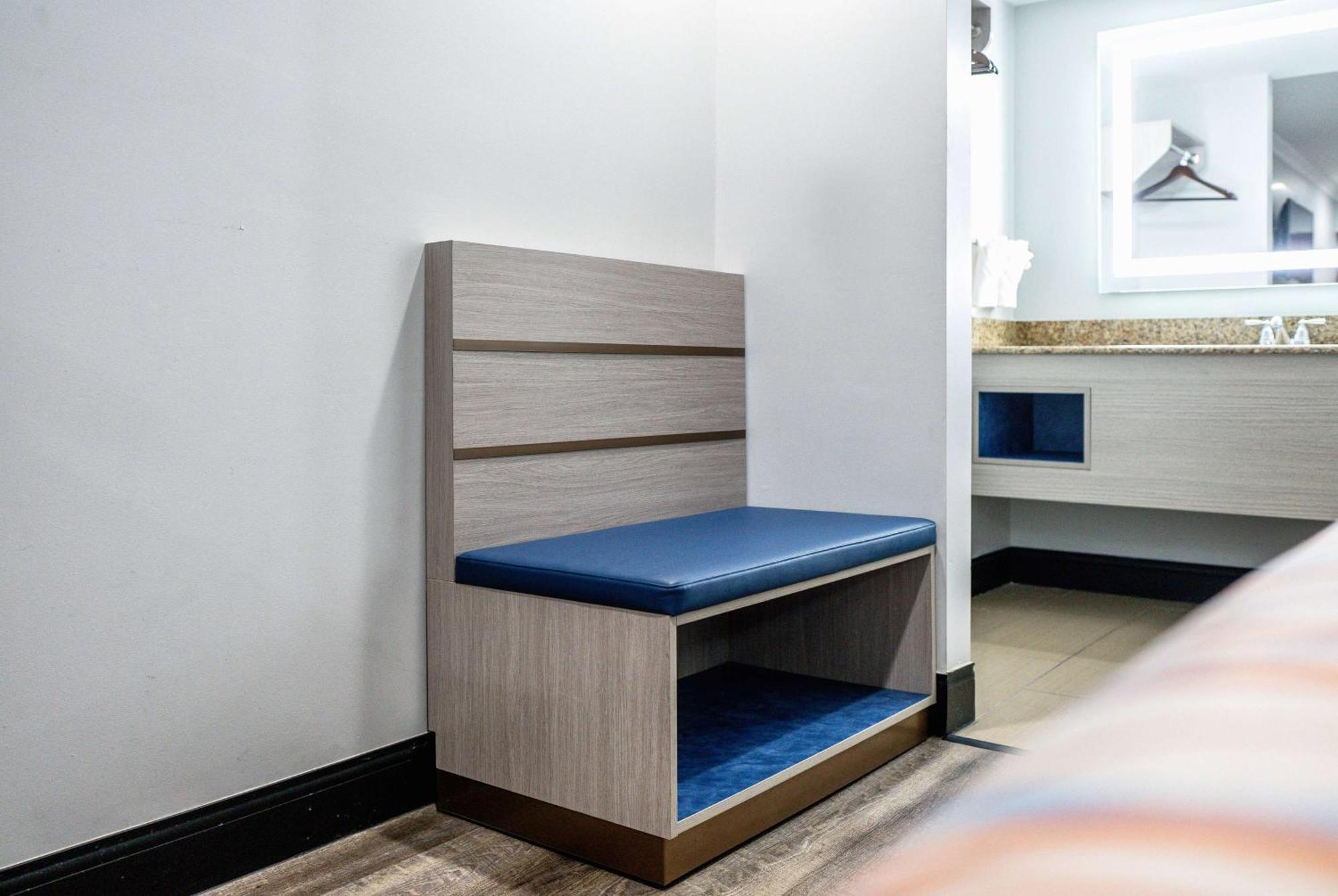 Travelodge Inn & Suites By Wyndham Bell Los Angeles Area Exterior foto